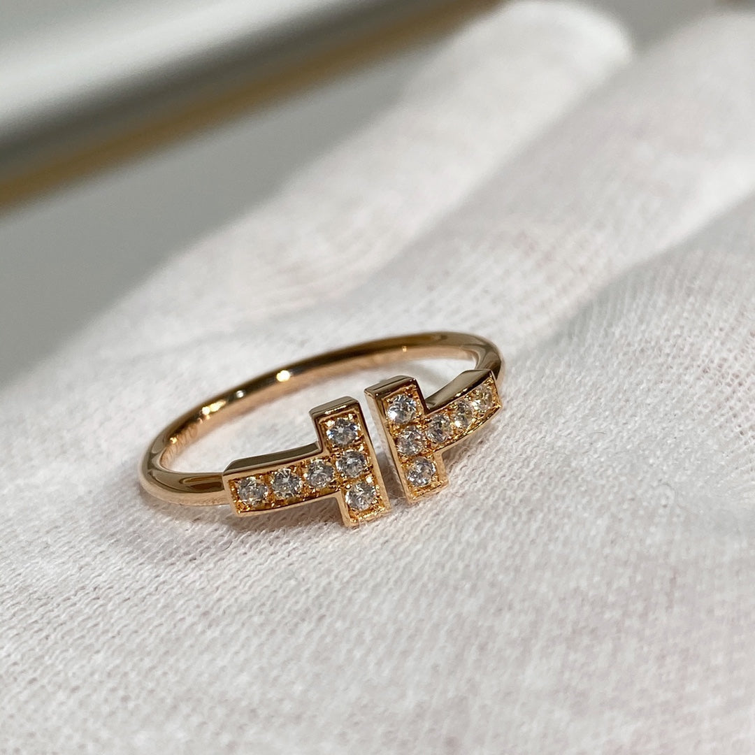 Tiffany T Wire Ring Cubic Zirconia Pink Gold