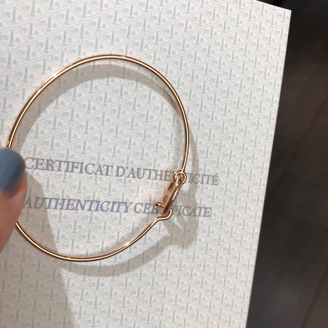 Hermes Chaine Bracelet Cubic Zirconia
