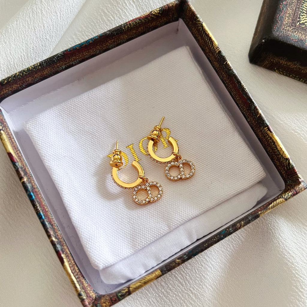 Dior CD Drop Earrings Gold