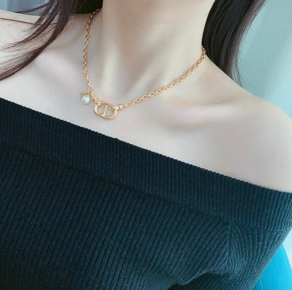 Dior CD Pendant MOP Star Gold Necklace