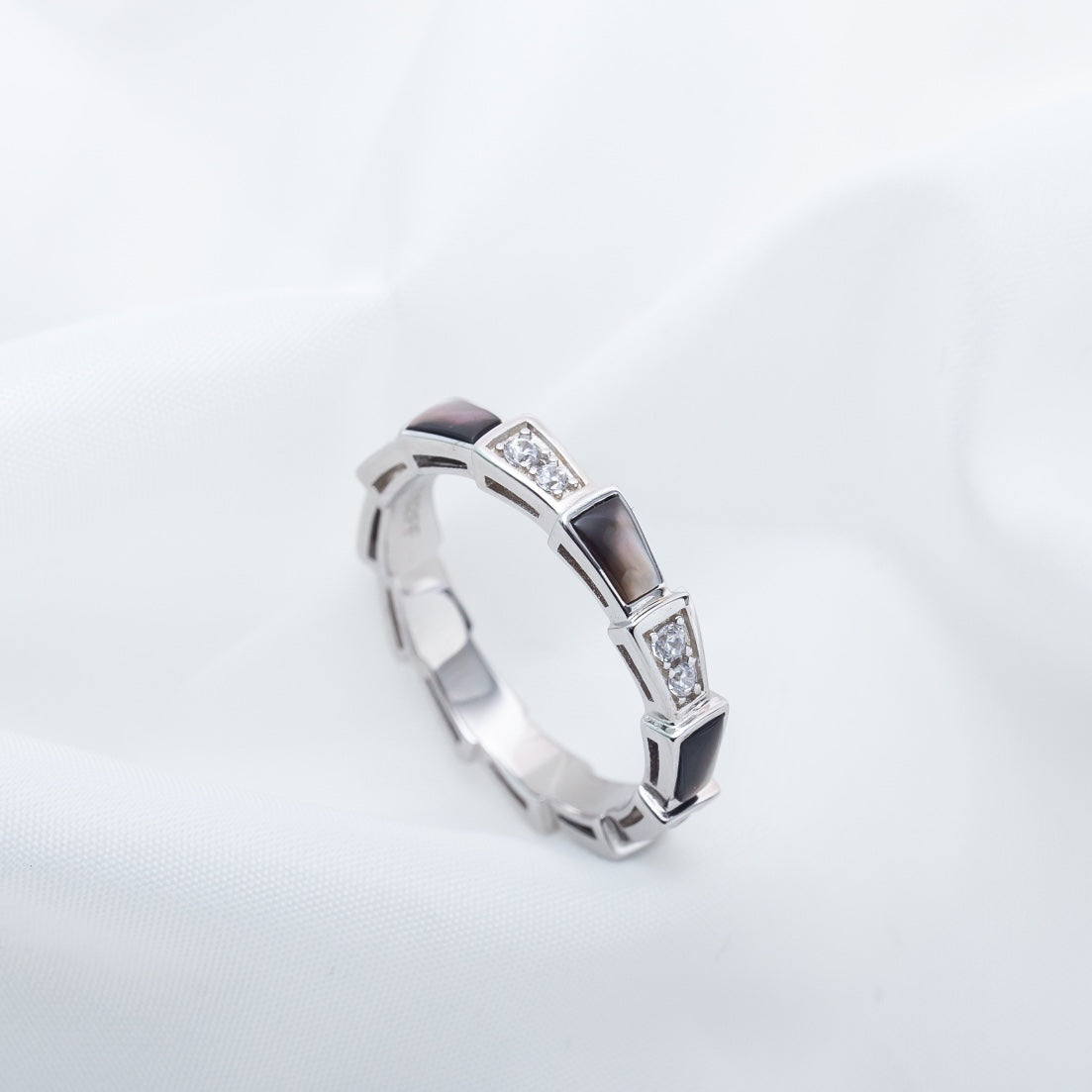 Bvlgari Serpenti Ring Silver Cubic Zirconia Black MOP 3MM