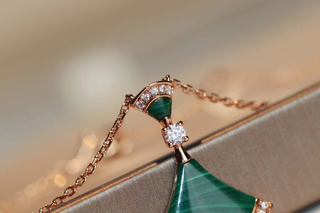 Bvlgari Dream Necklace Malachite Cubic Zirconia