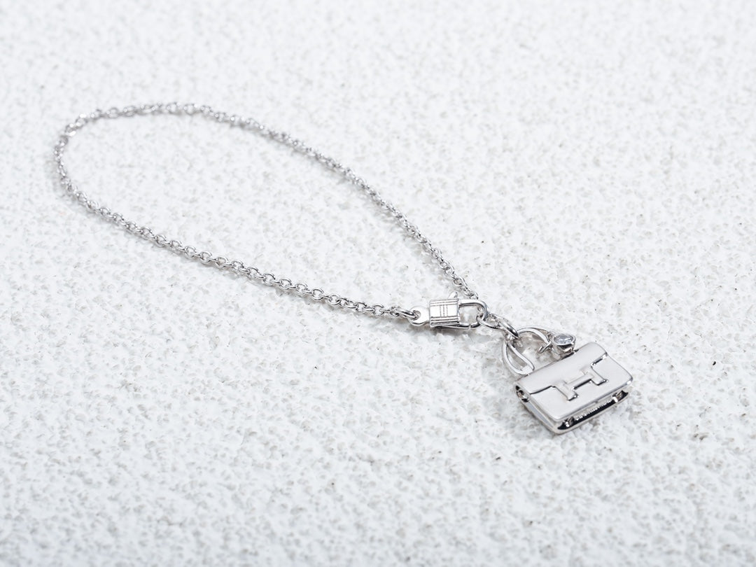 Hermes Amulette Constance Pendant Silver Necklace