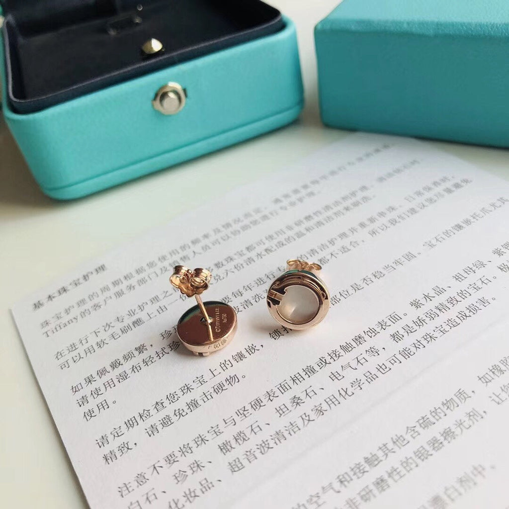 Tiffany Pearl Circle Earrings Mother