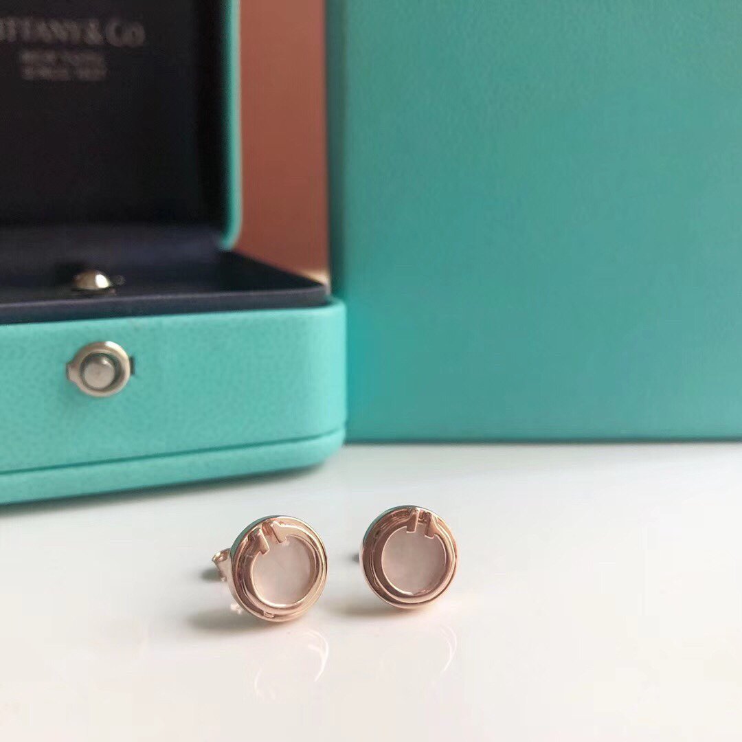 Tiffany Pearl Circle Earrings Mother