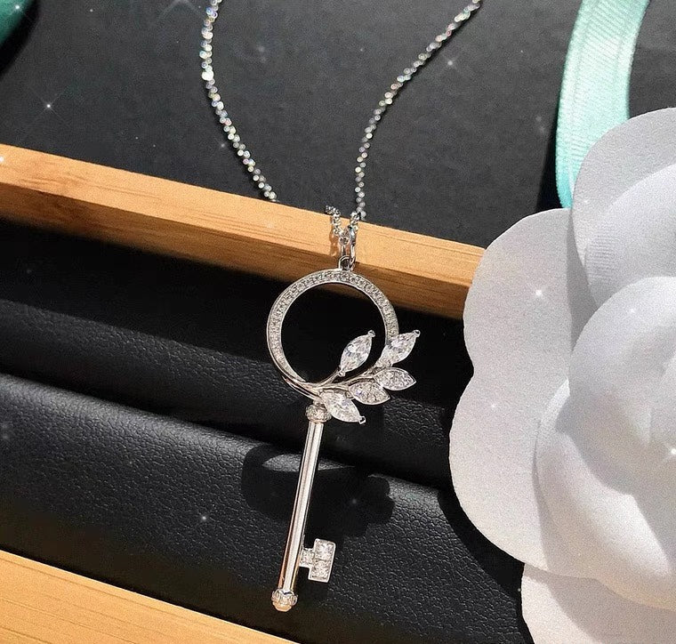 Tiffany Victoria Cubic Zirconia Pink Gold Vine Circle Key Necklace