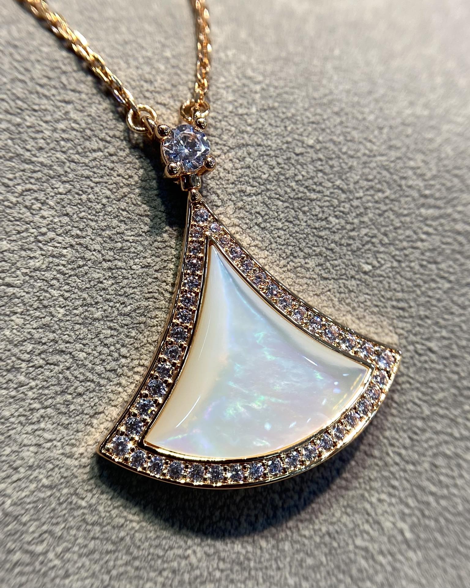 Bvlgari Dream MOP Cubic Zirconia Paved Pink Gold Necklace