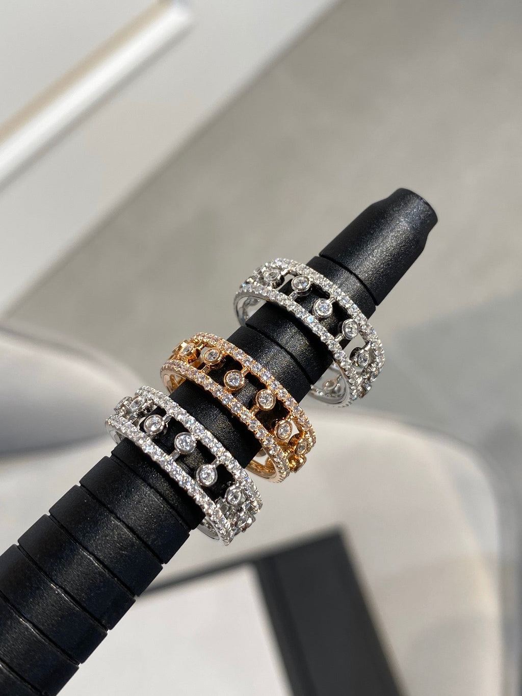 Chaumet Dewdrop Cubic Zirconia Paved Ring