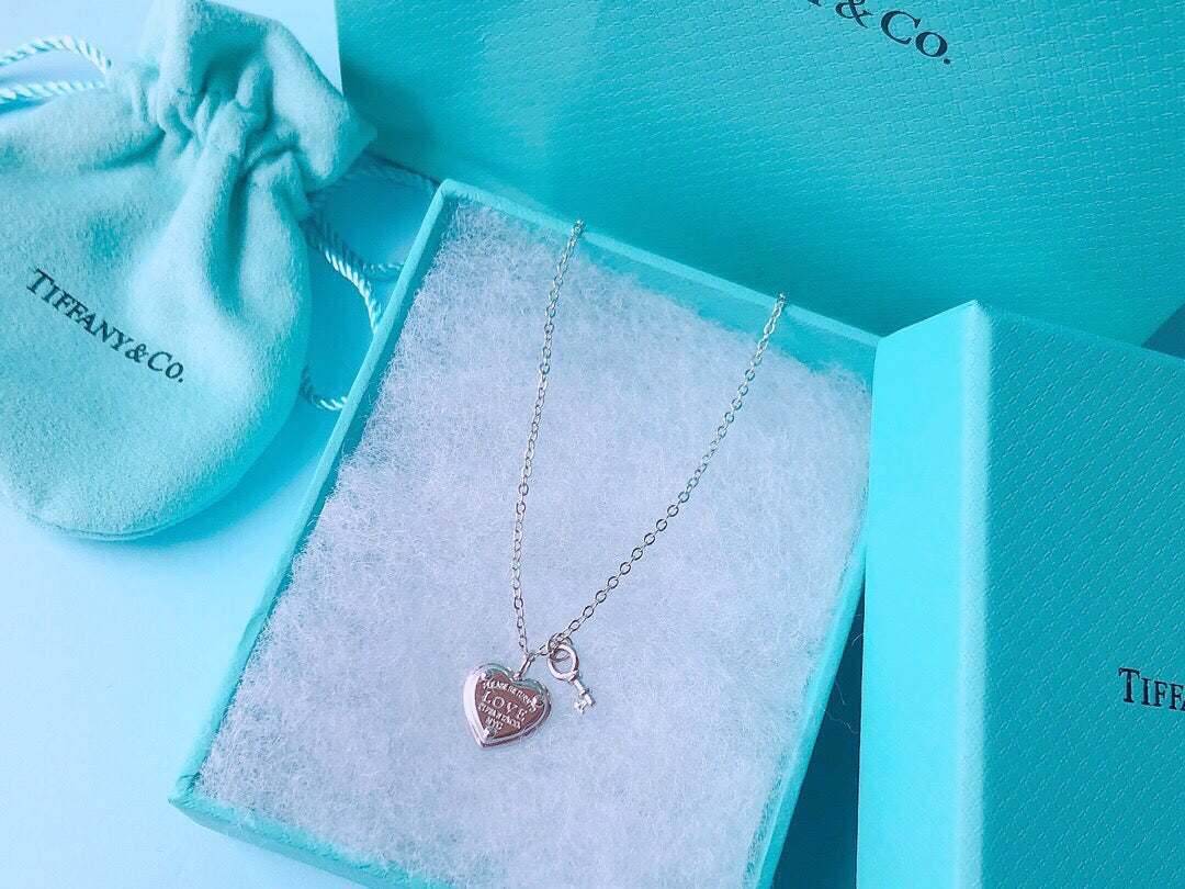 Hermes Heart and Key Silver Necklace