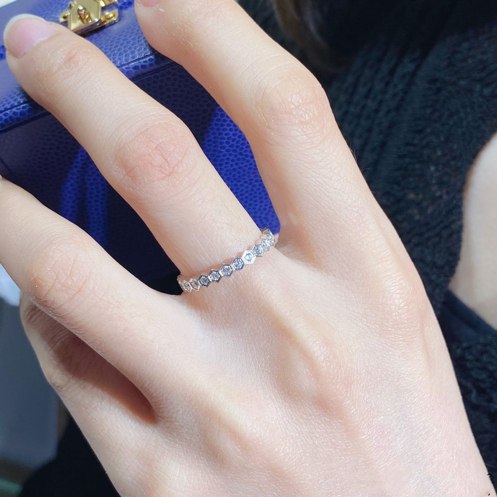 Chaumet Bee Love Cubic Zirconia Paved Small Ring
