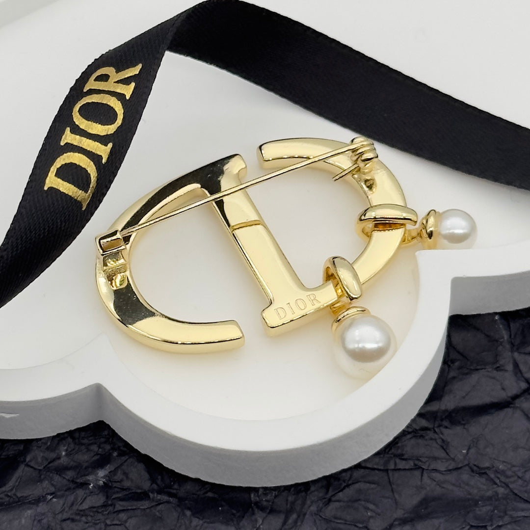 Dior CD Brooch 172617