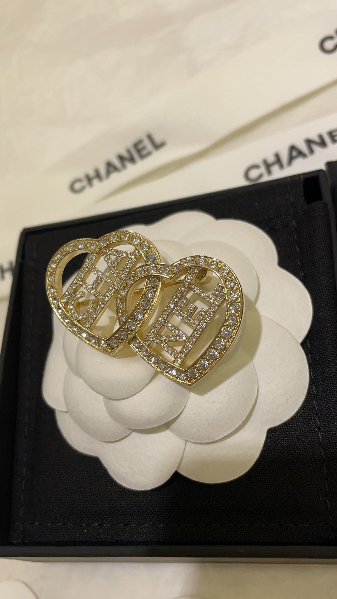 Chanel Brooch Light Gold 161773