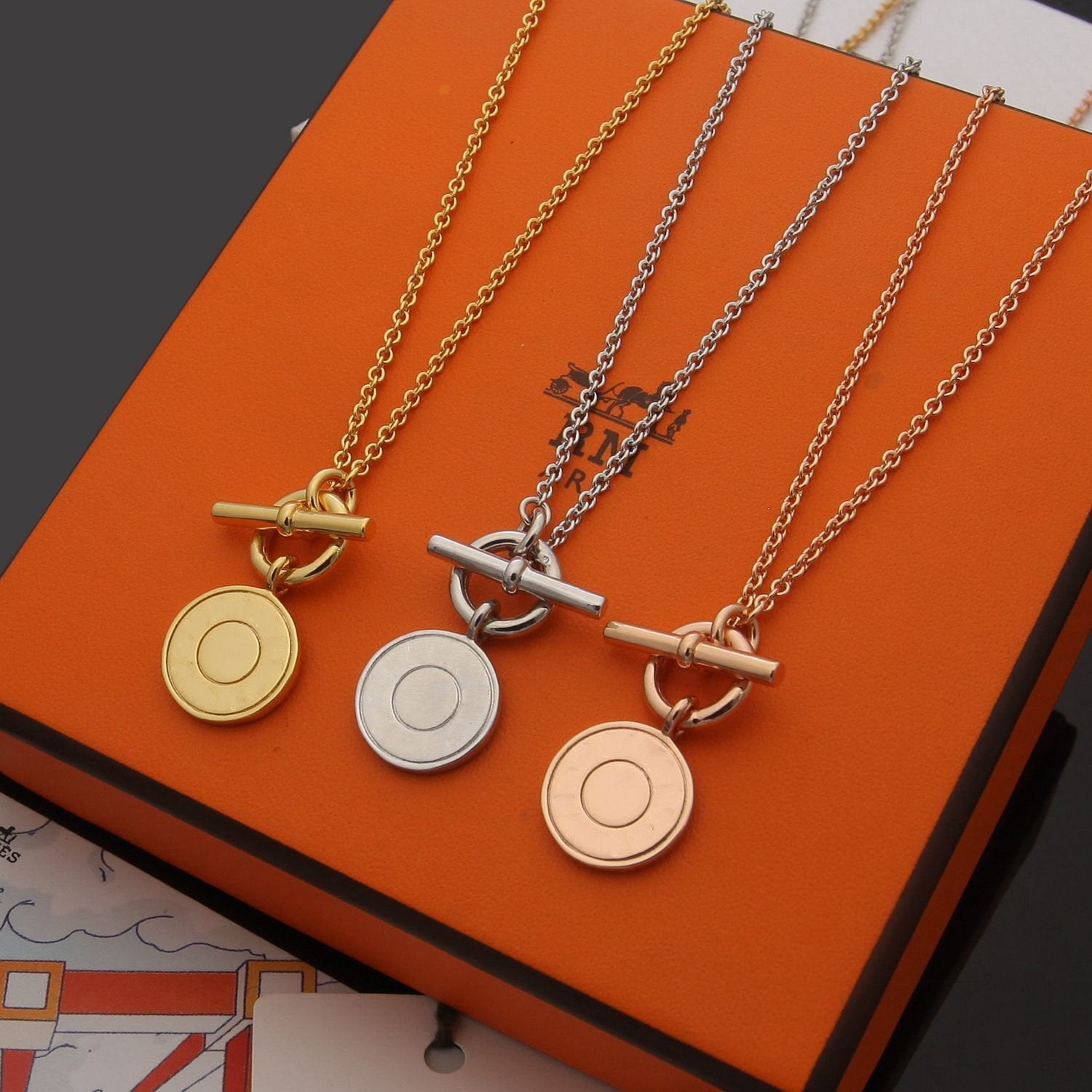 Hermes Chaine Verso Necklace
