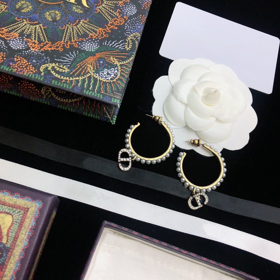 Dior Clair CD Lune Pearl Gold Diamond Earrings
