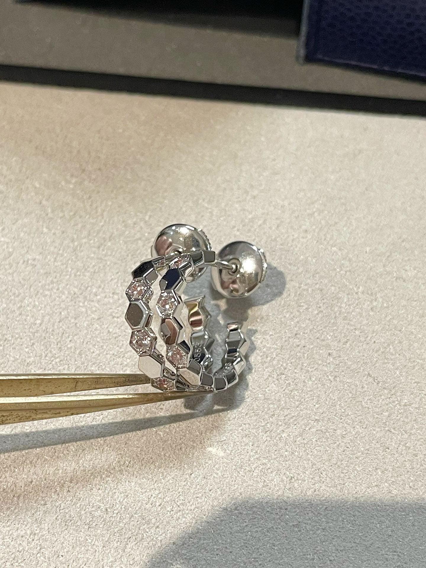 Chaumet Honee Silver Cubic Zirconia Hoop Earrings