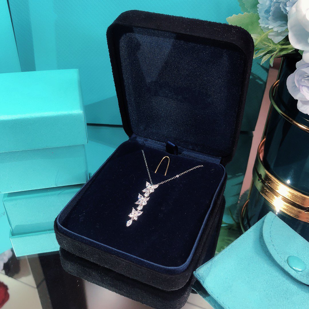 Tiffany Mixed Cluster Cubic Zirconia Drop Pendant