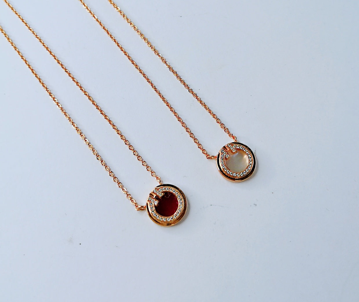 Tiffany Cubic Zirconia and Mother Pearl Circle Necklace Pendant