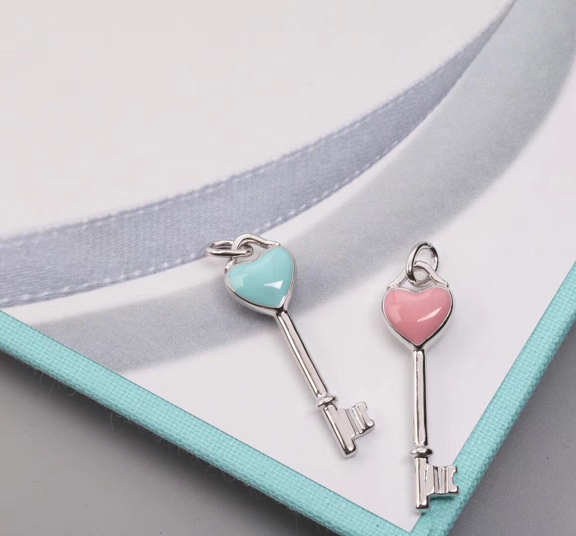 Tiffany Tiff Heart Key