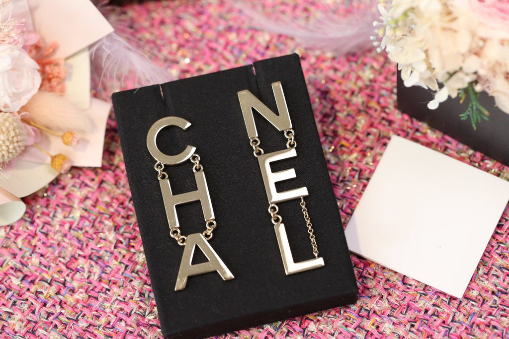 Chanel Pink Gold Earrings