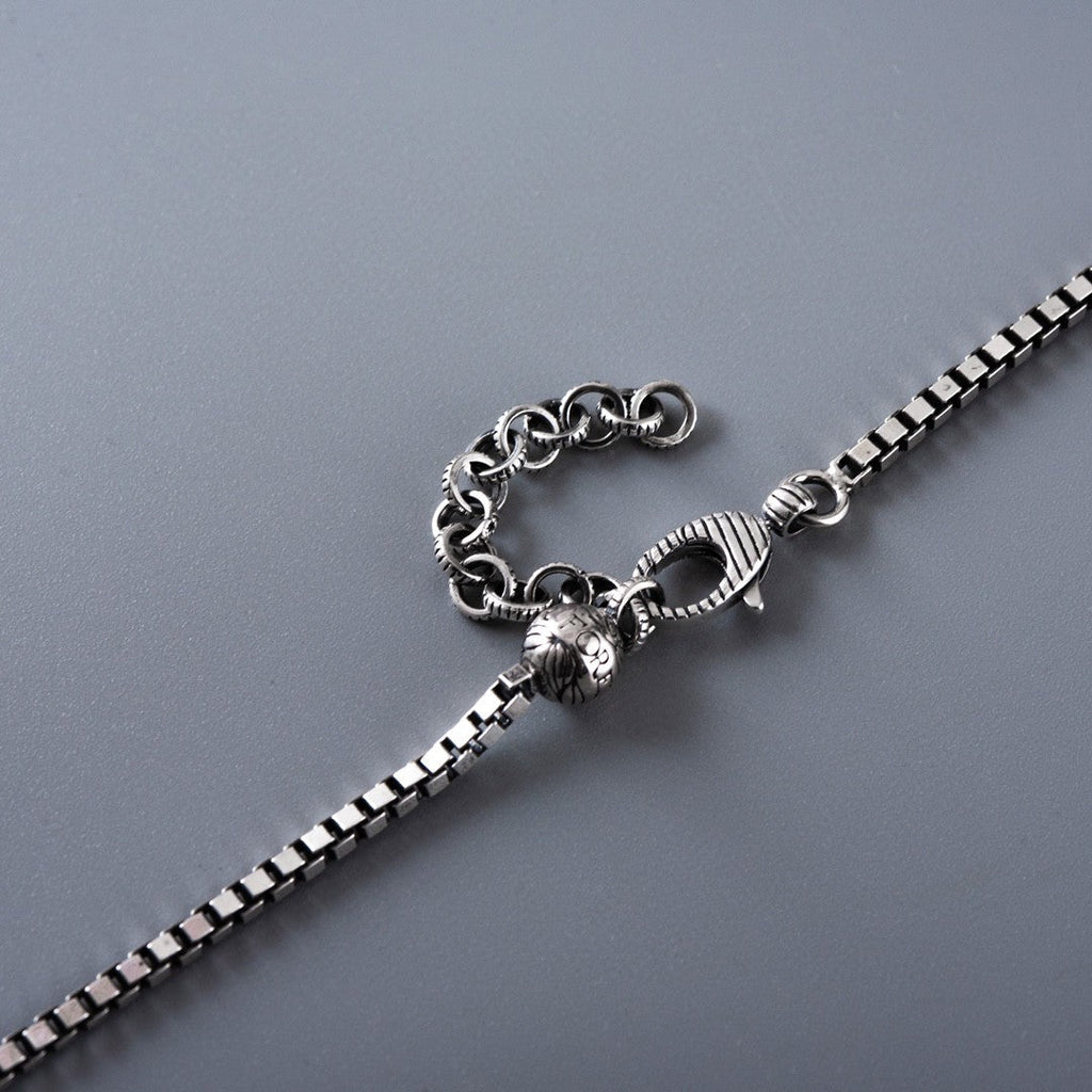 Gucci GG Double Classic Retro Sterling Silver Cow Necklace
