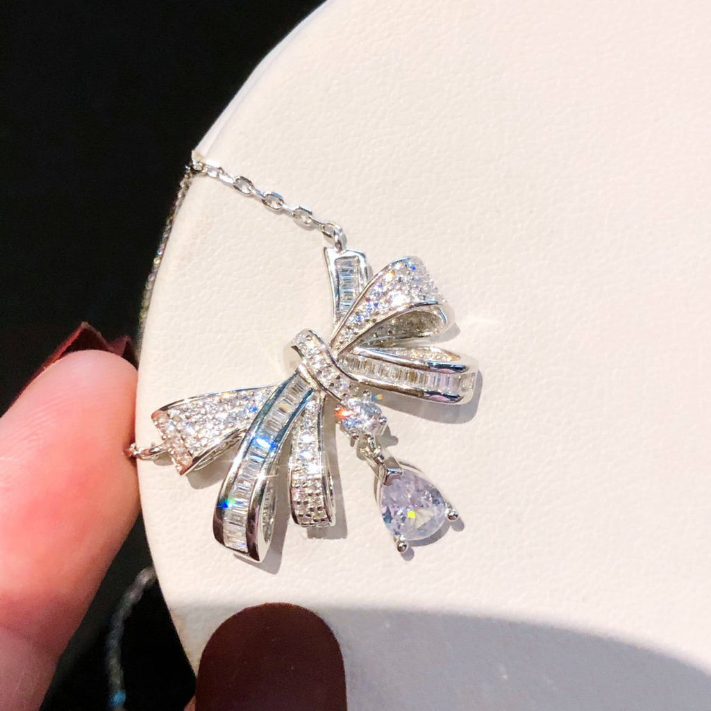 Graff Tilda Bow Classic Silver Cubic Zirconia Drop Necklace