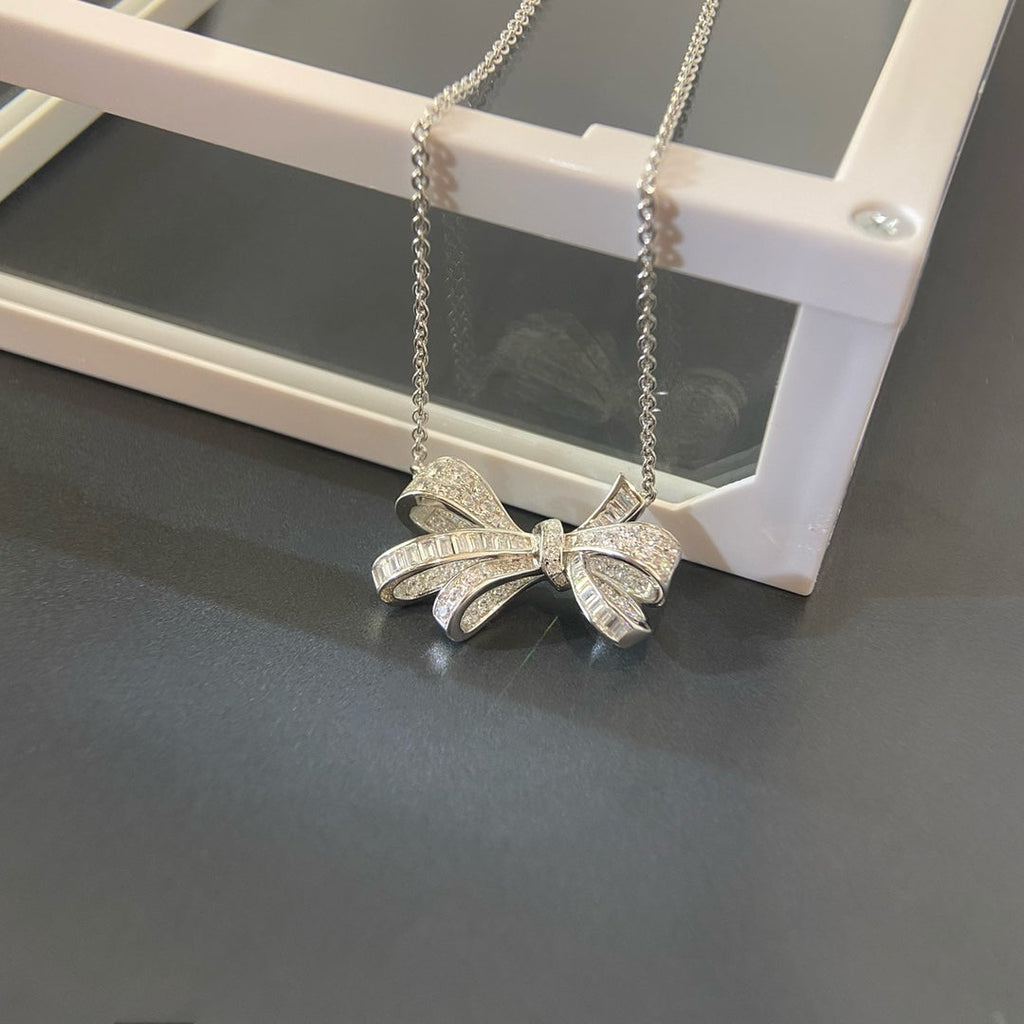 Graff Tilda Box Classic Silver Cubic Zirconia Necklace