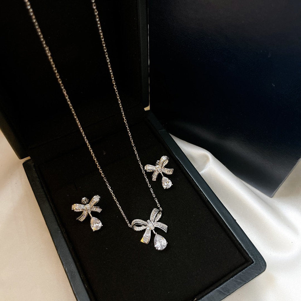 Graff Tilda Bow Baguette Cut Silver Cubic Zirconia Drop Necklace