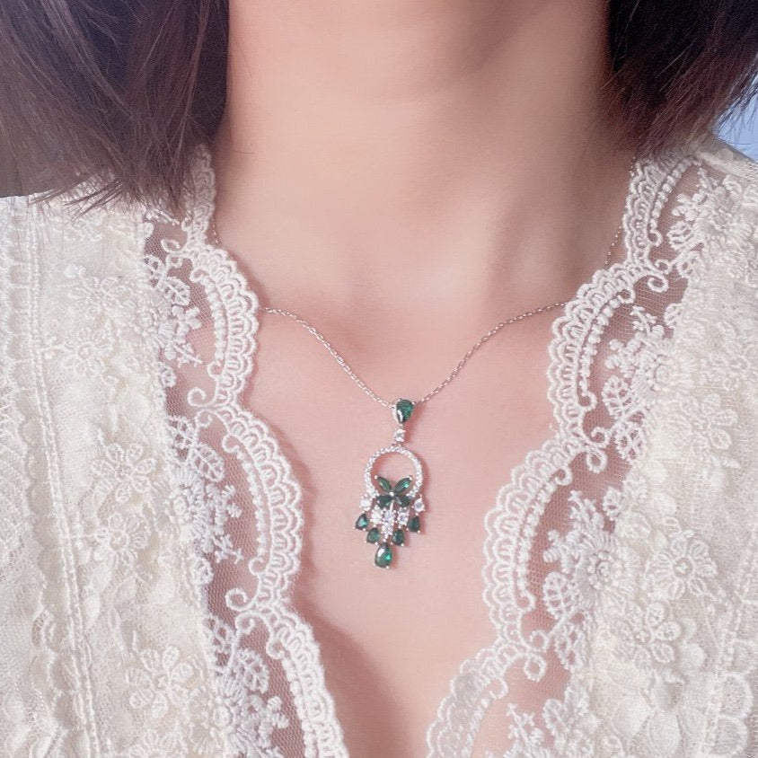 Graff Butterfly Chandelier Classic Green Silver Cubic Zirconia Necklace