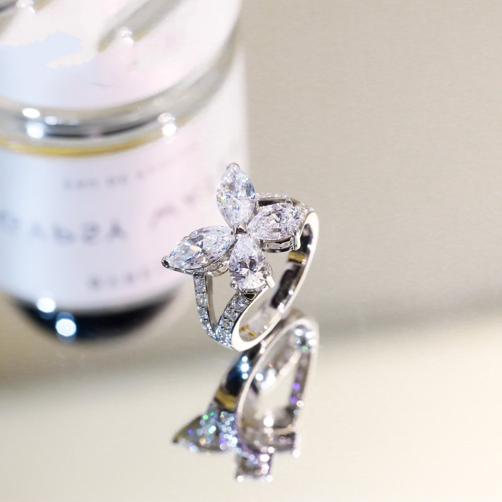 Graff Butterfly Classic Silver Cubic Zirconia Ring