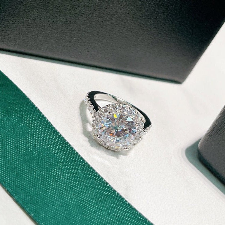 Graff Gra Band Silver Cubic Zirconia Paved Ring
