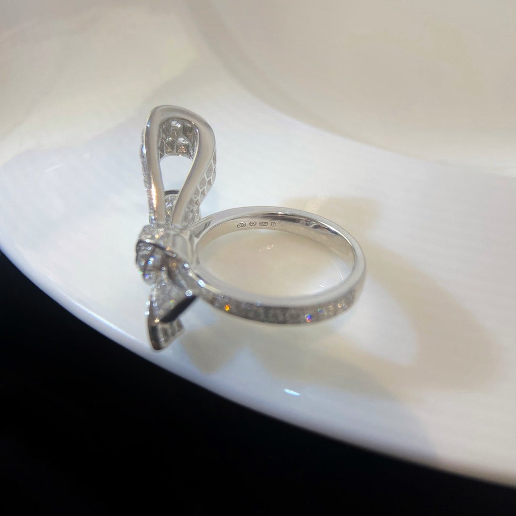 Graff Tildas Bow Silver Cubic Zirconia Ring