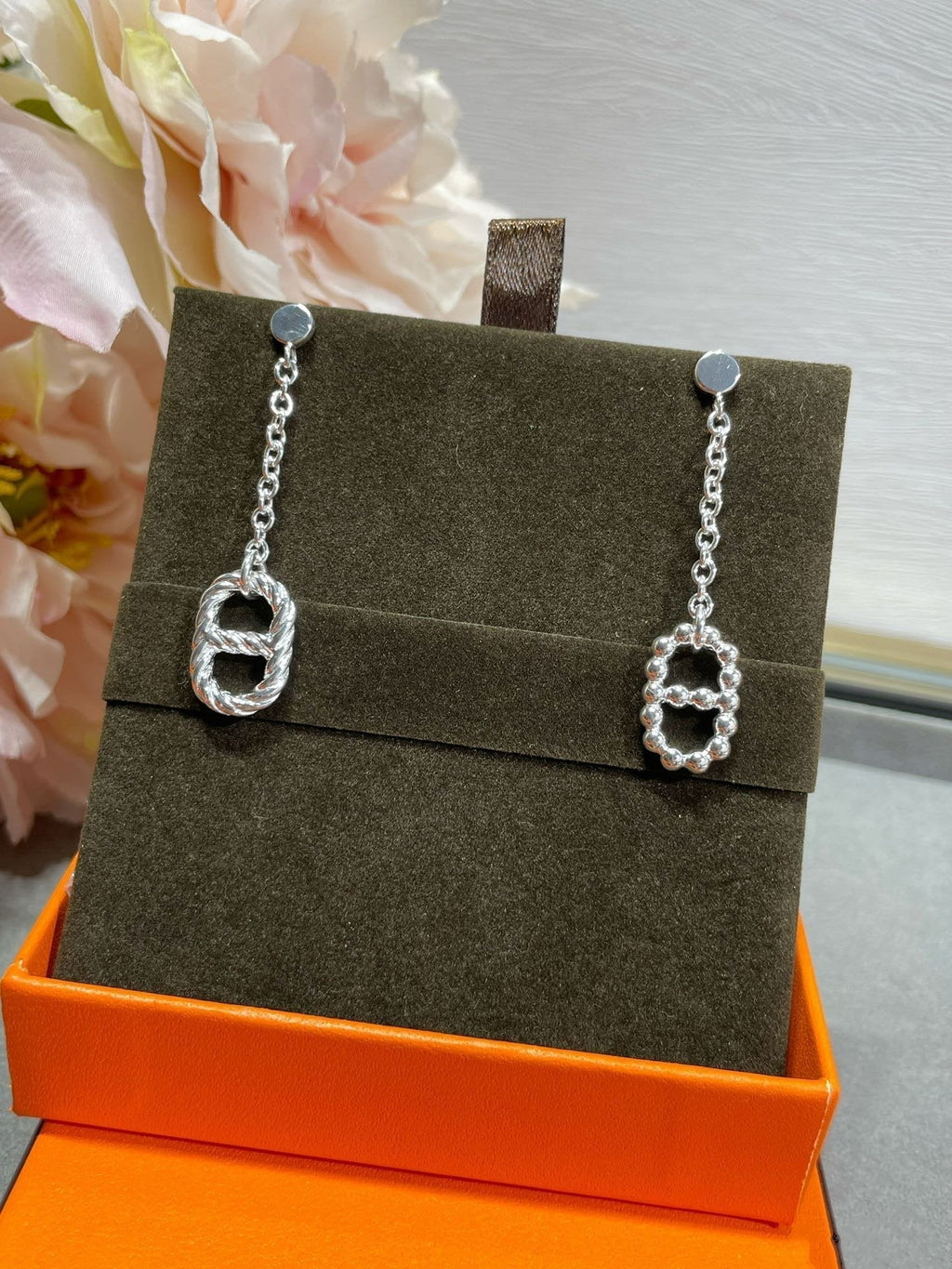 Hermes H Plain Silver Ab Pig Nose Earrings