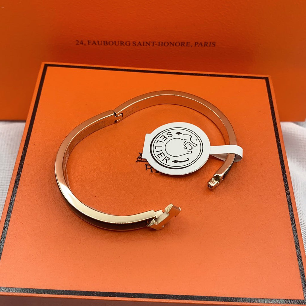 Hermes Classic HM Clic Black 8MM Enamel Bracelet