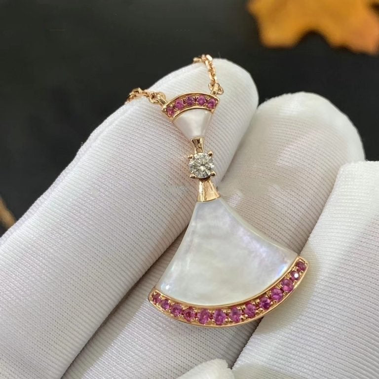 Bvlgari Dream Necklace MOP Pink Cubic Zirconia