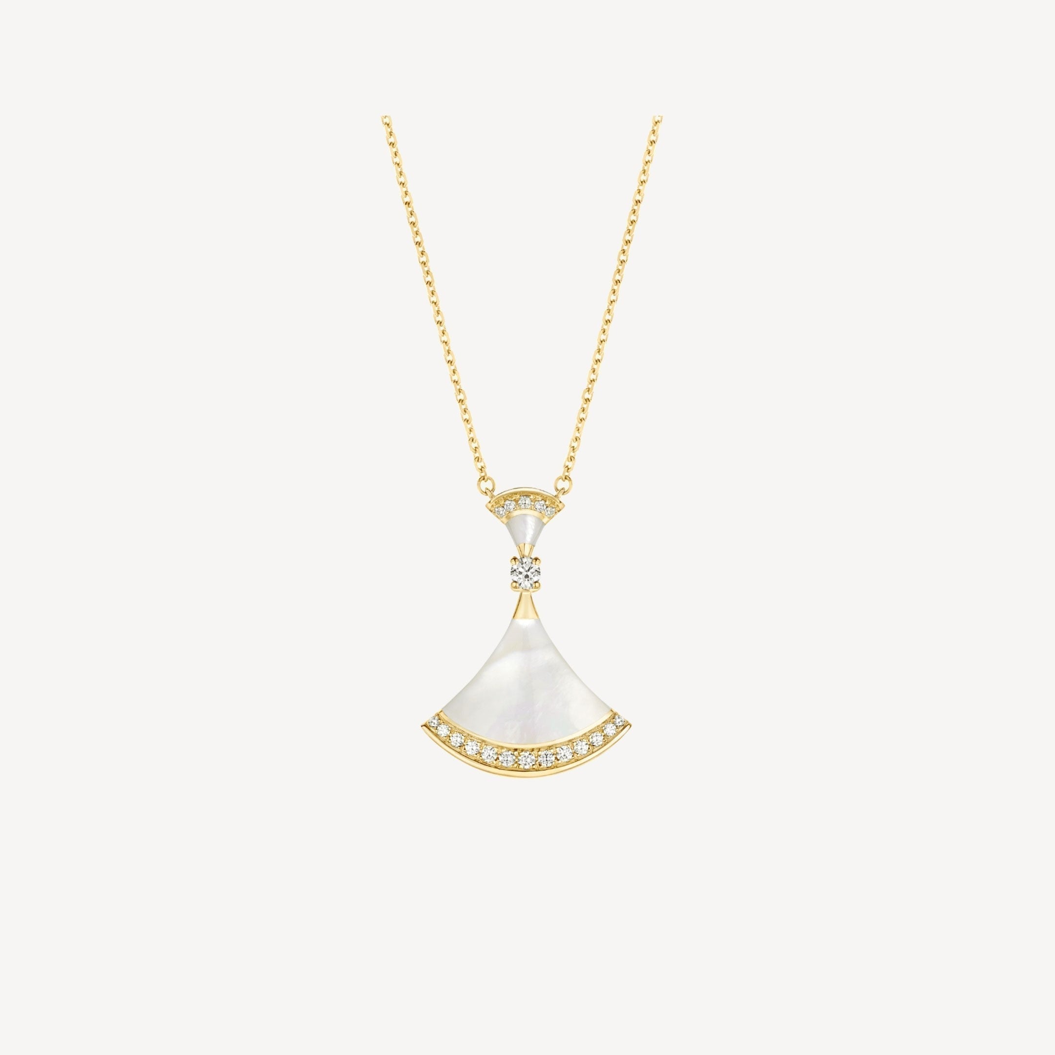 Bvlgari Dream Necklace MOP Gold Cubic Zirconia