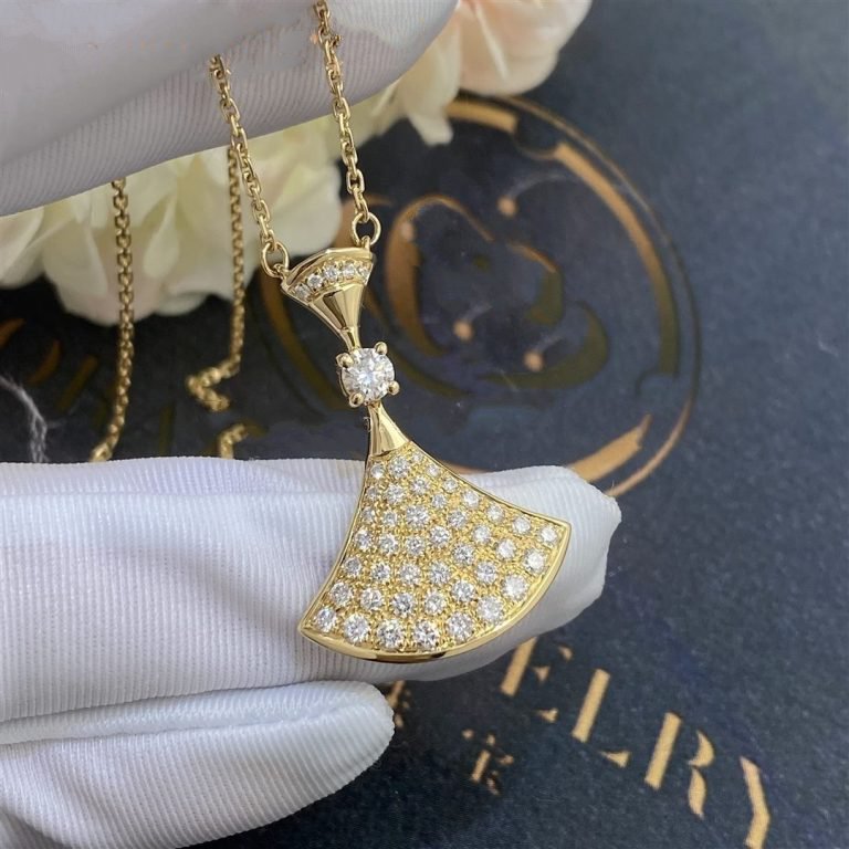 Bvlgari Dream Necklace Gold Full Cubic Zirconia