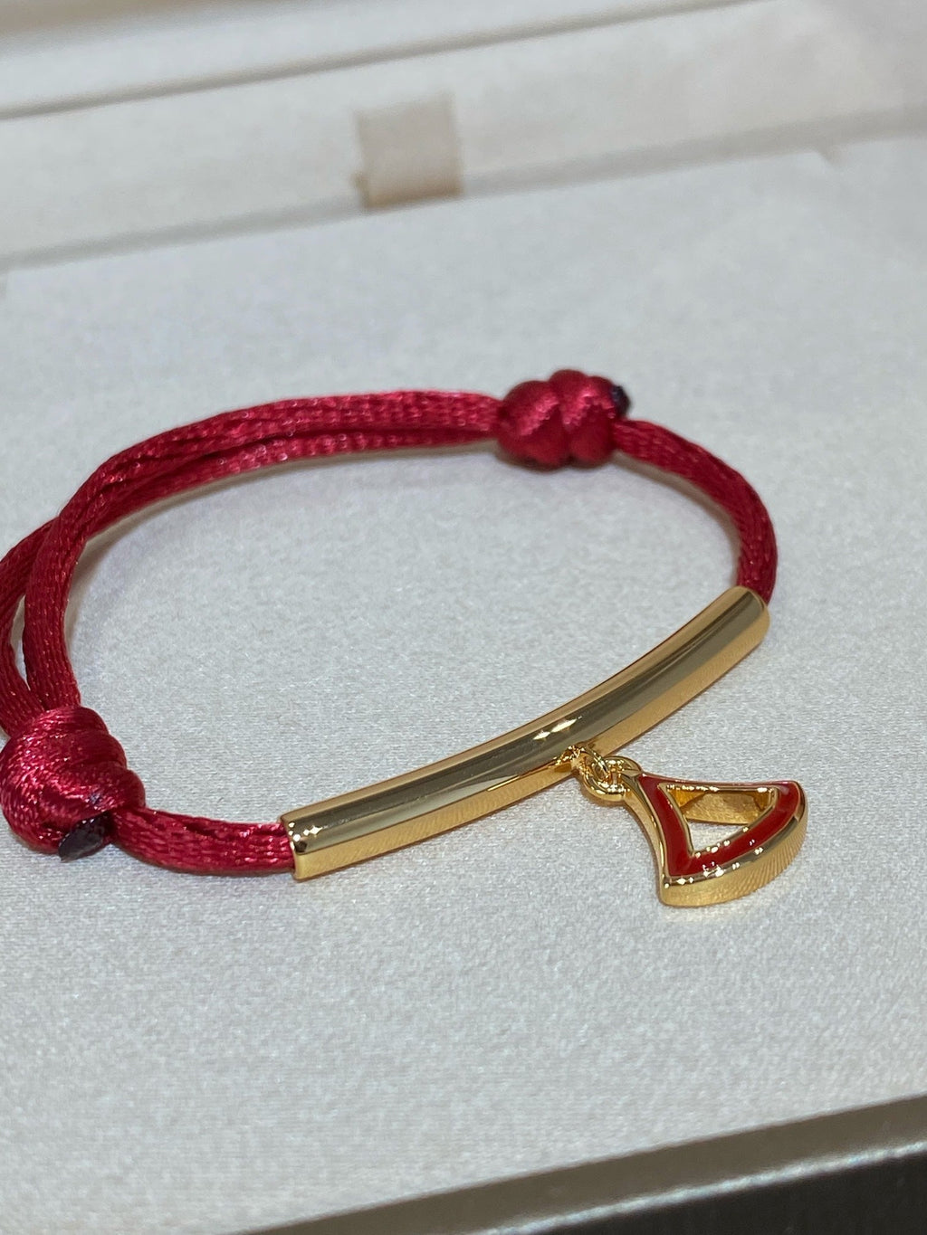 Bvlgari 1 Motif Lucky Red Bracelet Gold