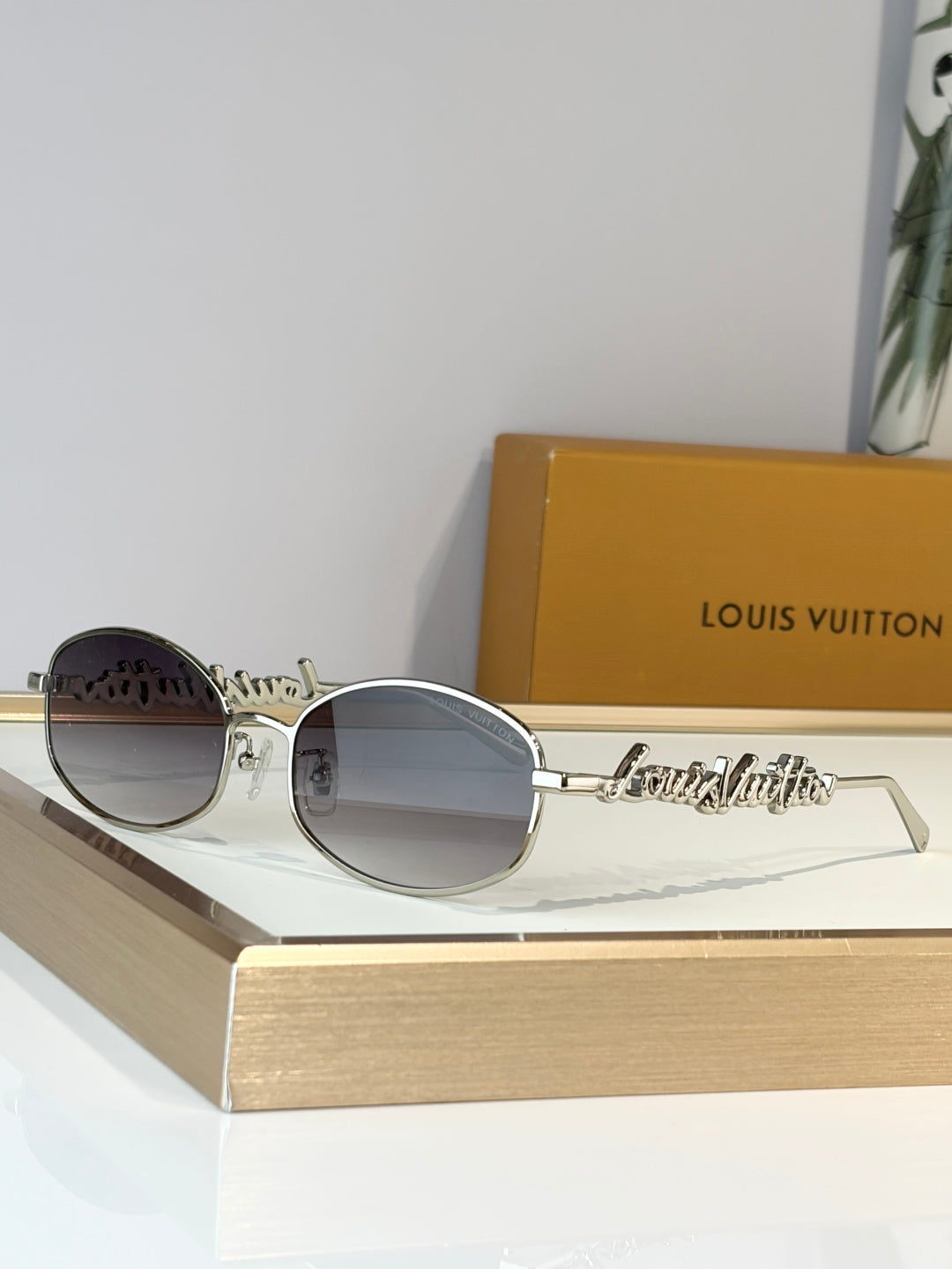 Louis Vuitton Z3193U Sunglasses