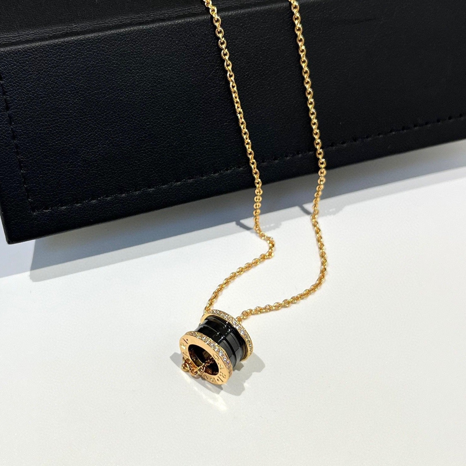 Bvlgari Zero 1 Black Ceramic Cubic Zirconia Pink Gold Necklace